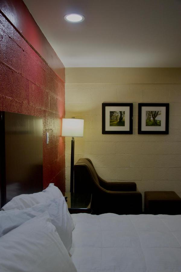 Royal - North Augusta - Of The Masters - Augusta Downtown 2*